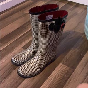 Rain boots